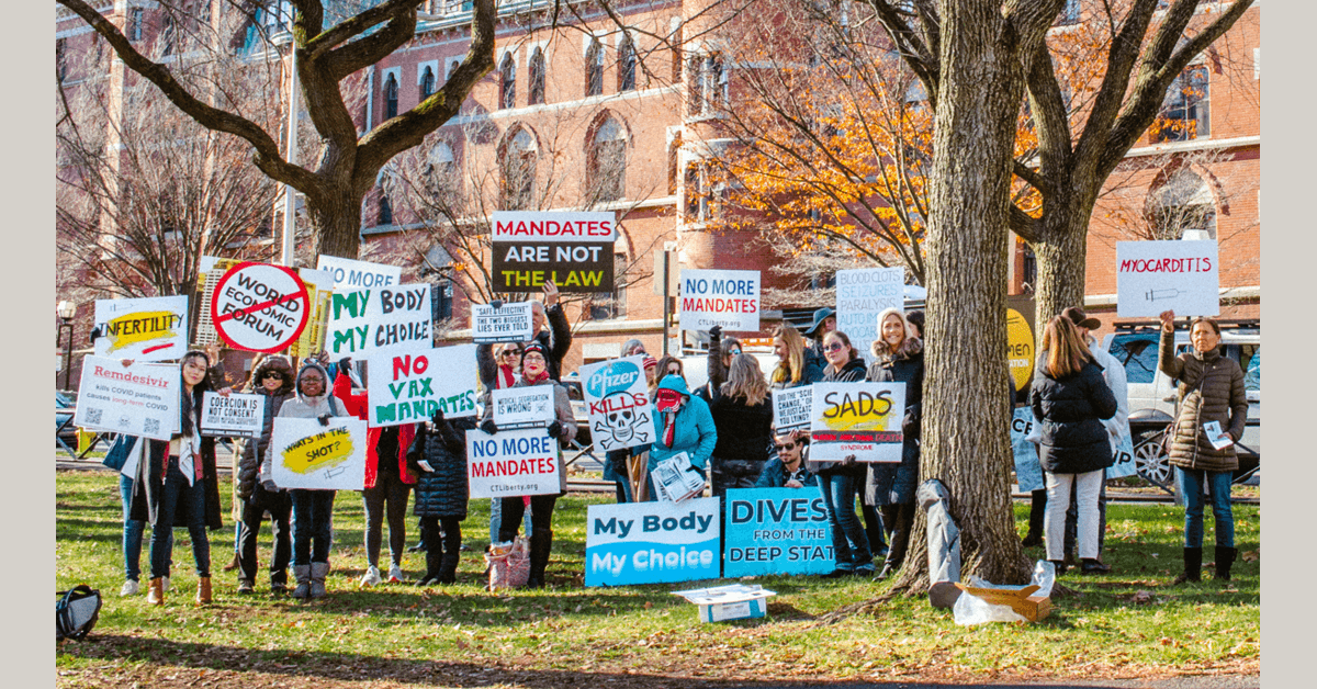 banner image for: L'Université Yale a reçu des milliards du Département américain de la Santé et des Services sociaux depuis 1998 ; elle exige maintenant que les étudiants reçoivent un rappel de vaccin à ARNm.